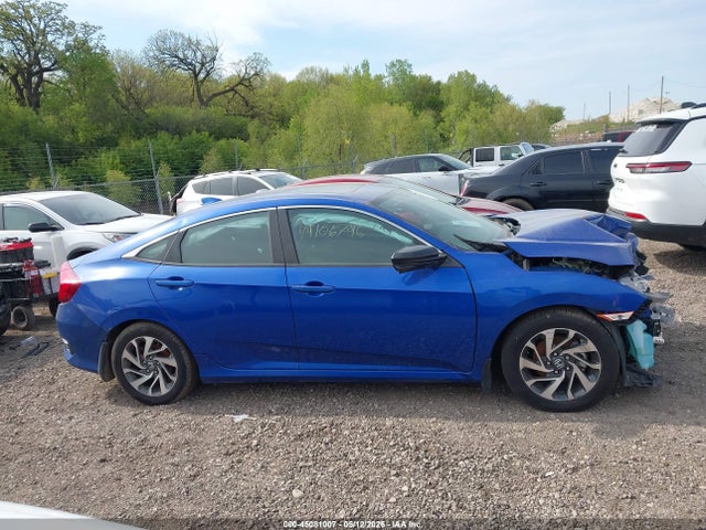 2017 Honda Civic Ex მანქანა იყიდება აუქციონზე, vin: 19XFC2F71HE018866, აუქციონის ნომერი: 45081007