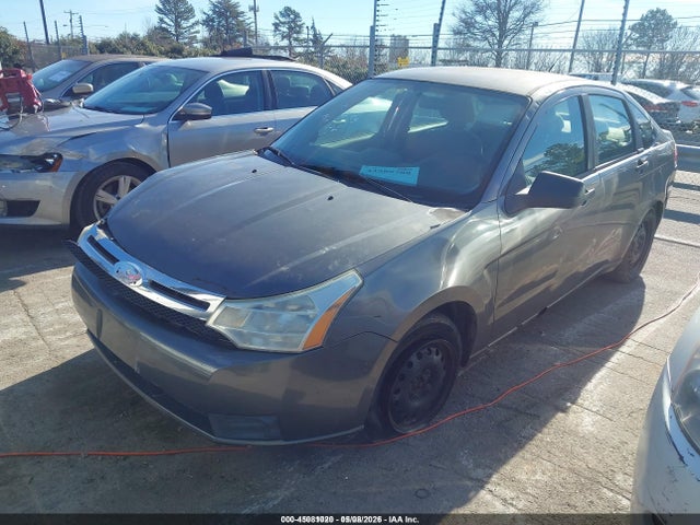 45081020 :رقم المزاد ، 1FAHP3ENXBW176659 vin ، 2011 Ford Focus S مزاد بيع