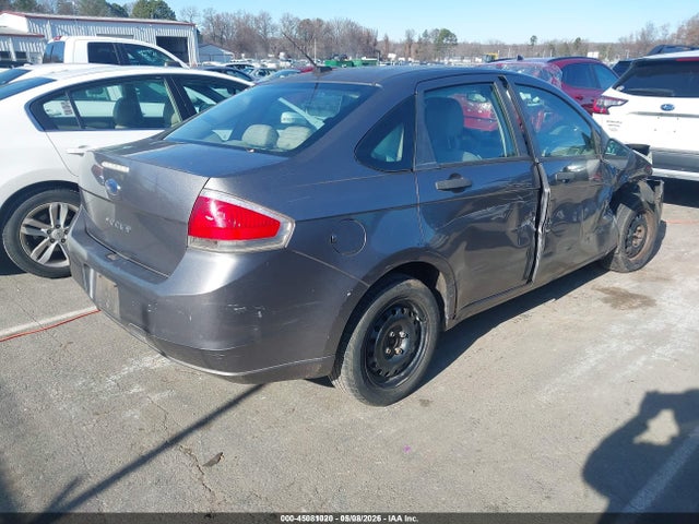 45081020 :رقم المزاد ، 1FAHP3ENXBW176659 vin ، 2011 Ford Focus S مزاد بيع