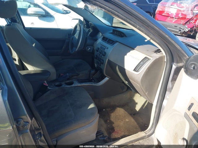 45081020 :رقم المزاد ، 1FAHP3ENXBW176659 vin ، 2011 Ford Focus S مزاد بيع