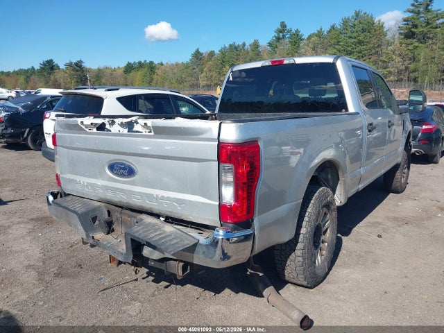 Ford F-250 Xlt 2017 1FT7W2B6XHEC10369 Image 4