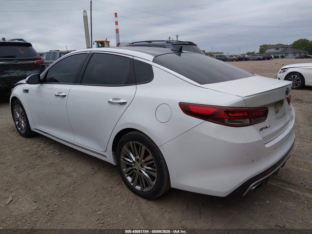 45081104 :رقم المزاد ، 5XXGV4L28GG117371 vin ، 2016 Kia Optima Sxl Turbo مزاد بيع