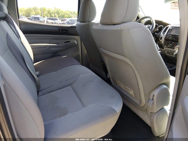 3TMMU4FN5FM074343 Toyota Tacoma Base V6