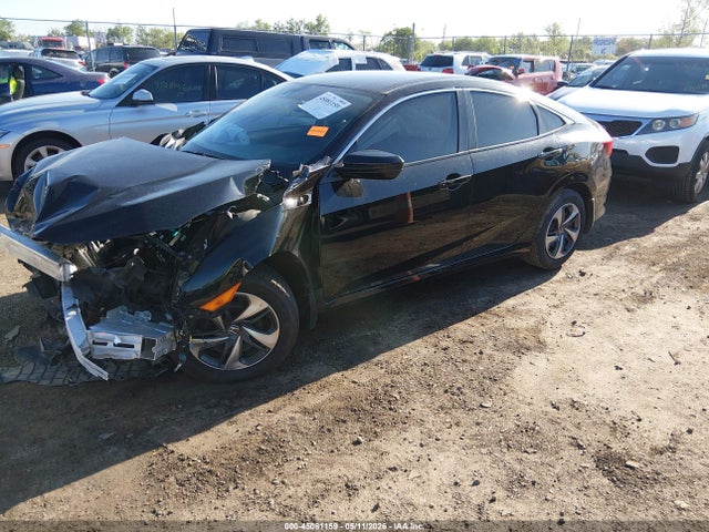 Продажа на аукционе авто 2020 Honda Civic Lx, vin: 2HGFC2F64LH547962, номер лота: 45081159