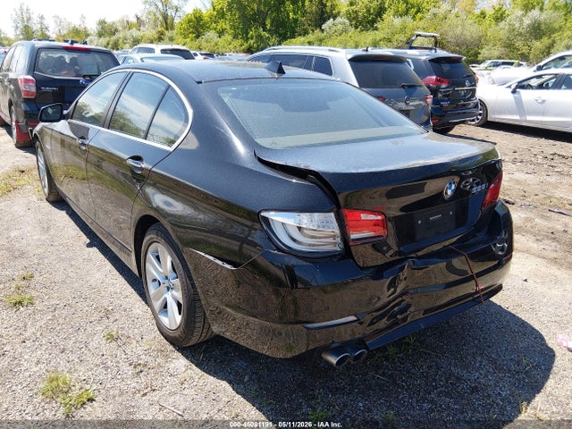 45081191 :رقم المزاد ، WBAFR1C59BC741372 vin ، 2011 Bmw 528i مزاد بيع