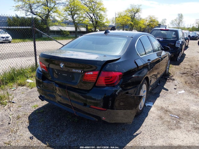 45081191 :رقم المزاد ، WBAFR1C59BC741372 vin ، 2011 Bmw 528i مزاد بيع