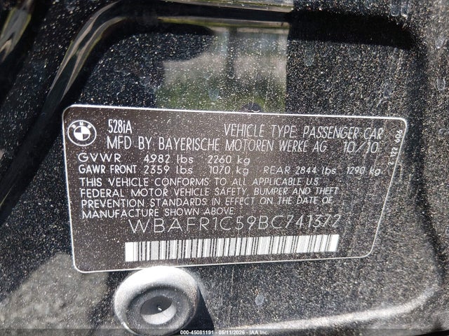 45081191 :رقم المزاد ، WBAFR1C59BC741372 vin ، 2011 Bmw 528i مزاد بيع