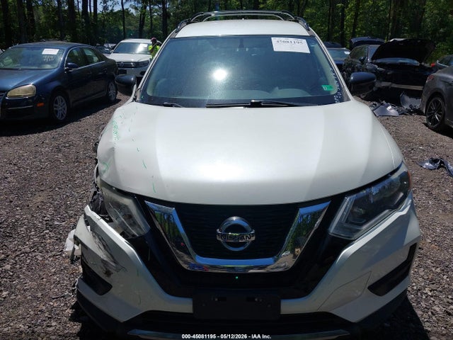 2017 Nissan Rogue Sv მანქანა იყიდება აუქციონზე, vin: 5N1AT2MT0HC803781, აუქციონის ნომერი: 45081195