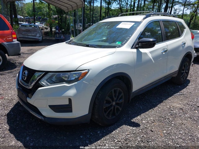 2017 Nissan Rogue Sv მანქანა იყიდება აუქციონზე, vin: 5N1AT2MT0HC803781, აუქციონის ნომერი: 45081195