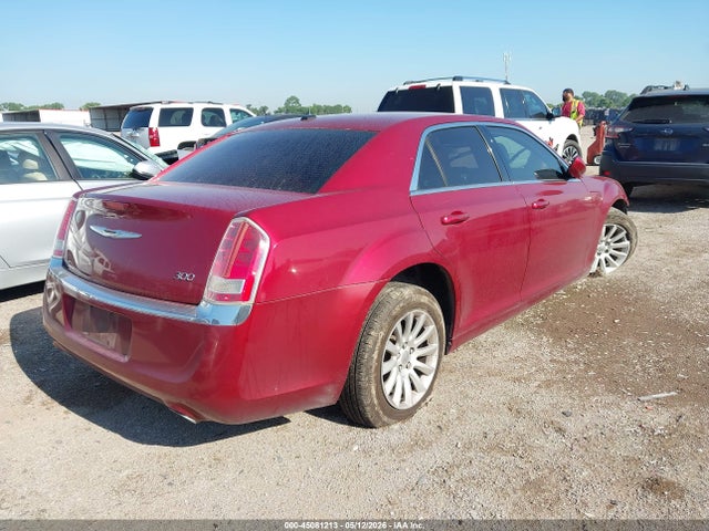 Продаж на аукціоні авто 2014 Chrysler 300, vin: 2C3CCAAG3EH272829, номер лоту: 45081213