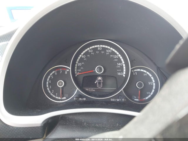 Продажа на аукционе авто 2015 Volkswagen Beetle 2.0t R-line, vin: 3VW7S7AT1FM806930, номер лота: 45081226