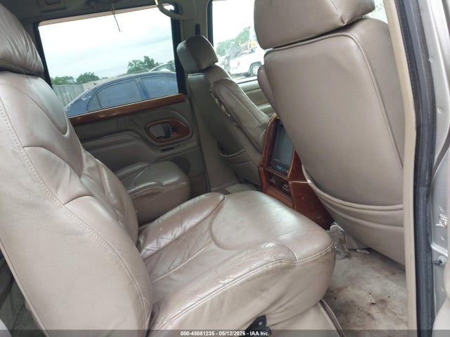 Aukcja sprzedaży 1999 Gmc Suburban 1500 Sl, vin: 1GDFK16R2XJ746787, numer aukcji: 45081235