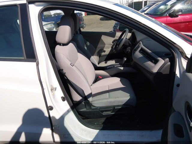 Aukcja sprzedaży 2016 Honda Hr-v Lx, vin: 3CZRU6H34GM749561, numer aukcji: 45081241