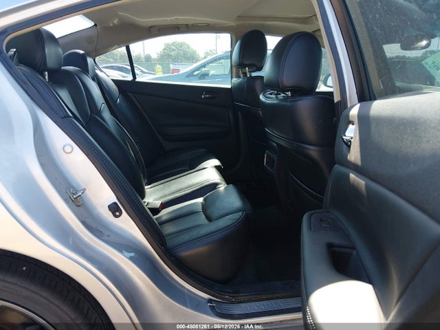 1N4AA5APXEC915153 Nissan Maxima 3.5 Sv