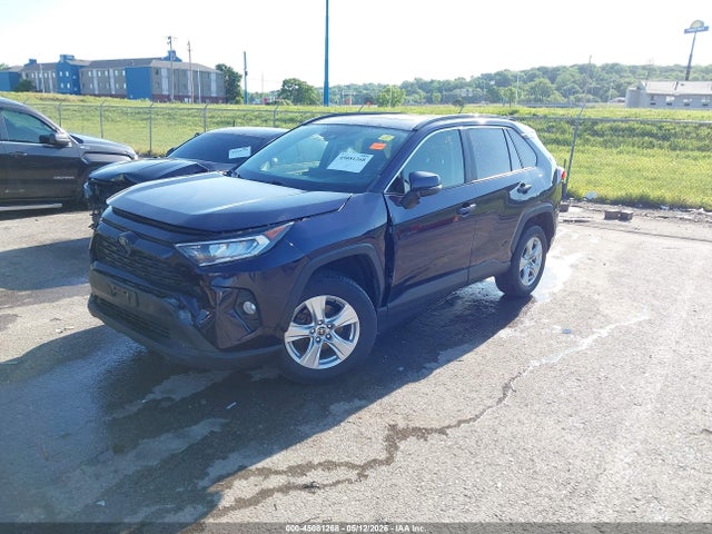 45081268 :رقم المزاد ، JTMP1RFV6LJ034171 vin ، 2020 Toyota Rav4 Xle مزاد بيع