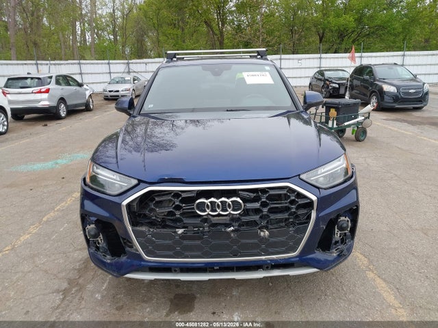 2023 Audi Q5 Premium Plus 45 Tfsi S Line Quattro მანქანა იყიდება აუქციონზე, vin: WA1EAAFY1P2048959, აუქციონის ნომერი: 45081282