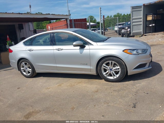 3FA6P0UU7JR212727 Ford Fusion Hybrid S