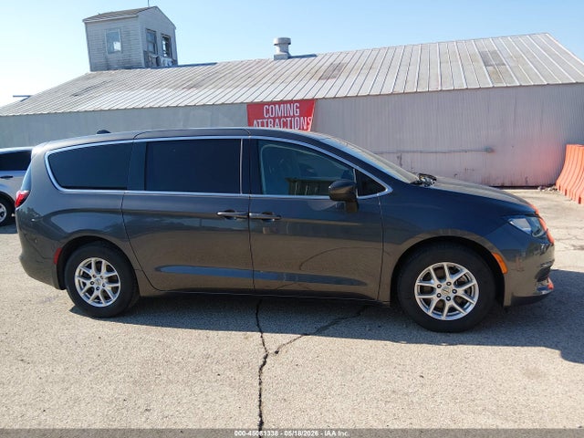 45081338 :رقم المزاد ، 2C4RC1CG1MR577645 vin ، 2021 Chrysler Voyager Lx مزاد بيع