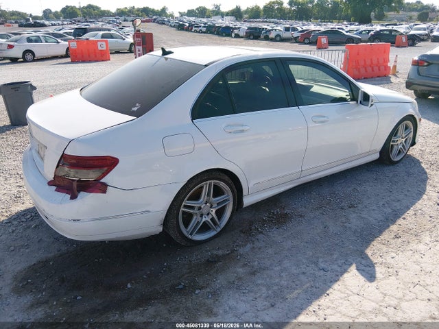 Продажа на аукционе авто 2013 Mercedes-benz C 250 Luxury/sport, vin: WDDGF4HB2DA778610, номер лота: 45081339