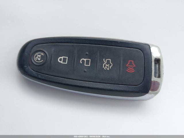 45081383 :رقم المزاد ، 1FAHP2E83FG161456 vin ، 2015 Ford Taurus Sel مزاد بيع