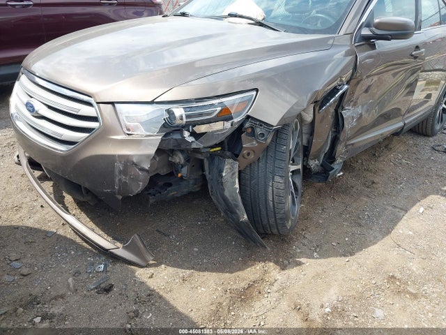 45081383 :رقم المزاد ، 1FAHP2E83FG161456 vin ، 2015 Ford Taurus Sel مزاد بيع