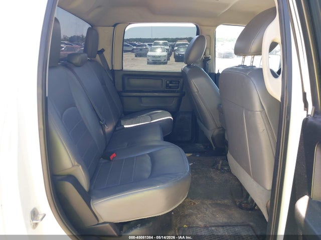 Продаж на аукціоні авто 2015 Ram 2500 Tradesman, vin: 3C6UR5CL2FG521324, номер лоту: 45081384