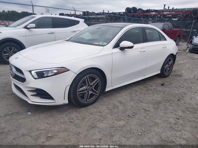 2019 Mercedes-benz A 220 4matic მანქანა იყიდება აუქციონზე, vin: WDD3G4FB9KW020214, აუქციონის ნომერი: 45081424