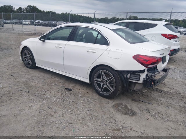 2019 Mercedes-benz A 220 4matic მანქანა იყიდება აუქციონზე, vin: WDD3G4FB9KW020214, აუქციონის ნომერი: 45081424