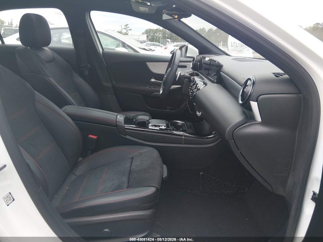 2019 Mercedes-benz A 220 4matic მანქანა იყიდება აუქციონზე, vin: WDD3G4FB9KW020214, აუქციონის ნომერი: 45081424