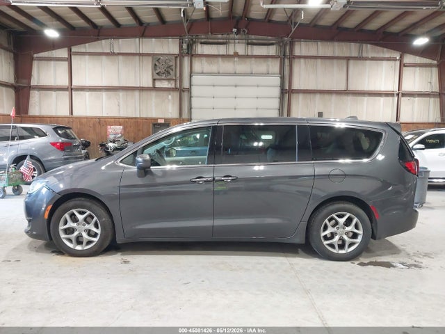 2018 Chrysler Pacifica Touring Plus მანქანა იყიდება აუქციონზე, vin: 2C4RC1FG1JR292306, აუქციონის ნომერი: 45081426