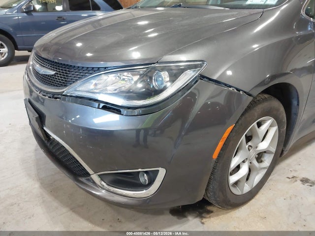 2018 Chrysler Pacifica Touring Plus მანქანა იყიდება აუქციონზე, vin: 2C4RC1FG1JR292306, აუქციონის ნომერი: 45081426