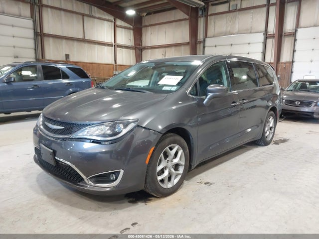 2018 Chrysler Pacifica Touring Plus მანქანა იყიდება აუქციონზე, vin: 2C4RC1FG1JR292306, აუქციონის ნომერი: 45081426