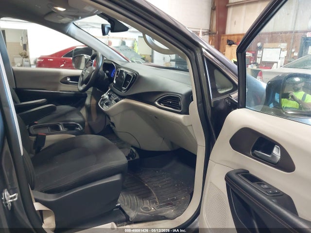 2018 Chrysler Pacifica Touring Plus მანქანა იყიდება აუქციონზე, vin: 2C4RC1FG1JR292306, აუქციონის ნომერი: 45081426