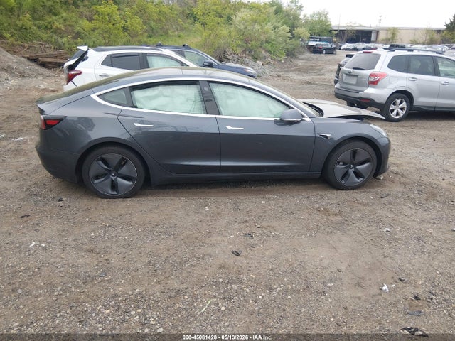 Продажа на аукционе авто 2019 Tesla Model 3 Long Range/mid Range/standard Range/standard Range Plus, vin: 5YJ3E1EA9KF307418, номер лота: 45081428