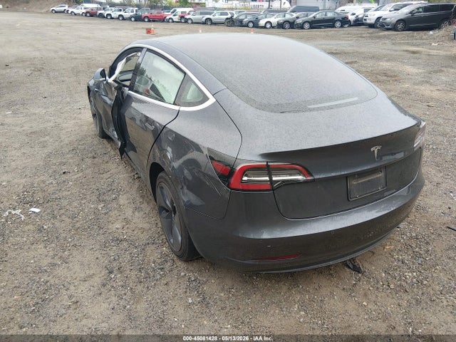 Продажа на аукционе авто 2019 Tesla Model 3 Long Range/mid Range/standard Range/standard Range Plus, vin: 5YJ3E1EA9KF307418, номер лота: 45081428
