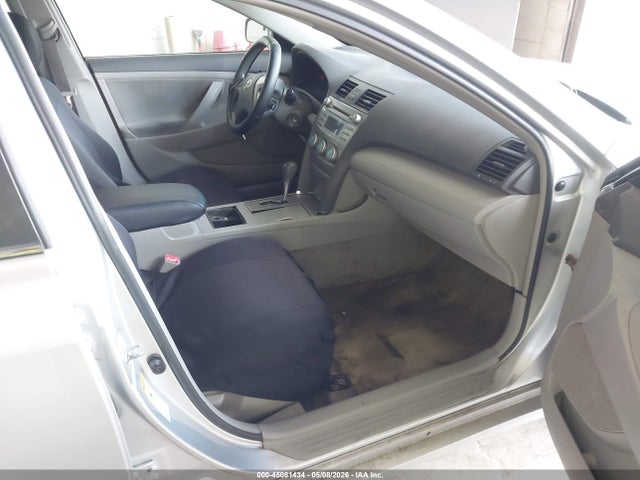 45081434 :رقم المزاد ، 4T4BE46K89R073148 vin ، 2009 Toyota Camry Le مزاد بيع