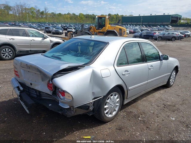 2000 Mercedes-benz E 320 4m მანქანა იყიდება აუქციონზე, vin: WDBJF82JXYX030387, აუქციონის ნომერი: 45081448