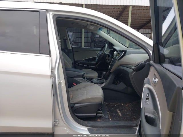 Продаж на аукціоні авто 2015 Hyundai Santa Fe Sport 2.4l, vin: 5XYZTDLBXFG283884, номер лоту: 45081460