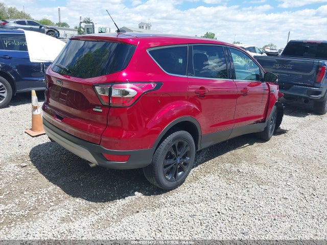 45081472 :رقم المزاد ، 1FMCU0GD0HUE92202 vin ، 2017 Ford Escape Se مزاد بيع