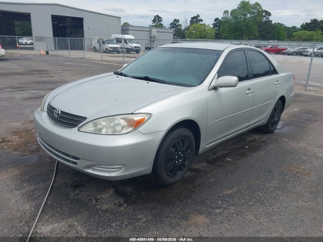 2002 Toyota Camry Le მანქანა იყიდება აუქციონზე, vin: 4T1BE32K92U595254, აუქციონის ნომერი: 45081498