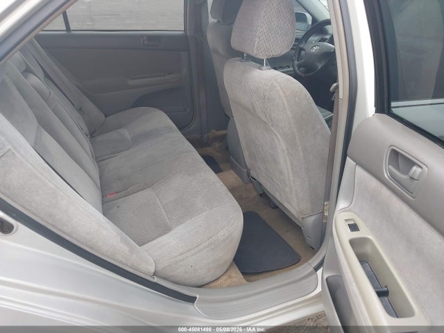 2002 Toyota Camry Le მანქანა იყიდება აუქციონზე, vin: 4T1BE32K92U595254, აუქციონის ნომერი: 45081498