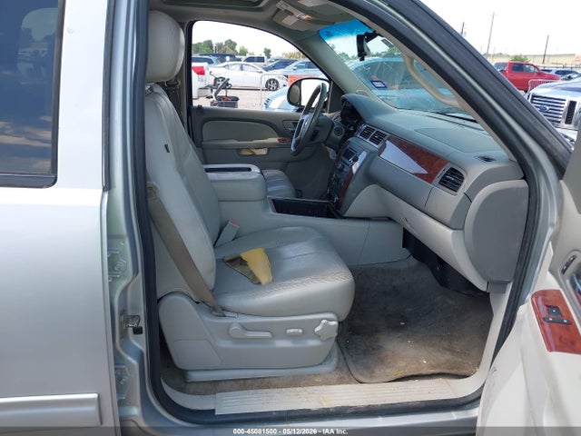 Aukcja sprzedaży 2013 Chevrolet Tahoe Lt, vin: 1GNSCBE04DR136998, numer aukcji: 45081500