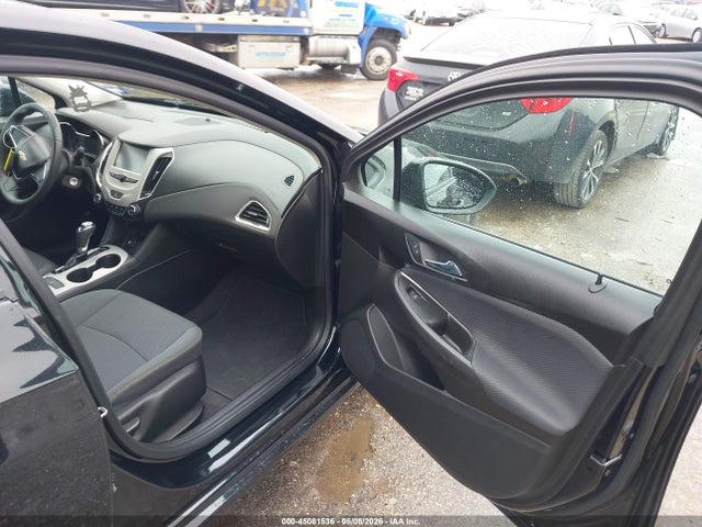 2018 Chevrolet Cruze Ls Auto მანქანა იყიდება აუქციონზე, vin: 1G1BC5SM4J7125081, აუქციონის ნომერი: 45081536