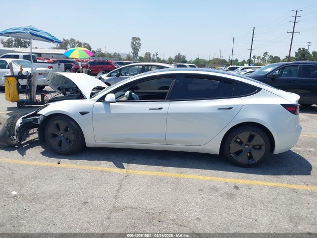 Tesla Model 3 Rear-wheel Drive 2023 5YJ3E1EA2PF581454 Image 14