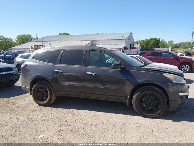 Chevrolet Traverse Ls 2015 1GNKRFKD3FJ121004 Image 13