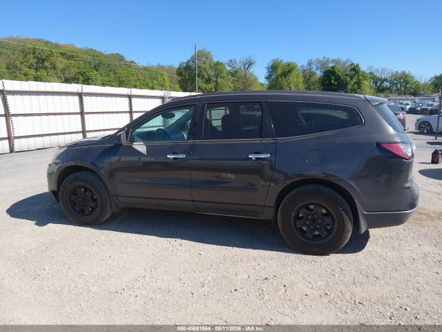 Chevrolet Traverse Ls 2015 1GNKRFKD3FJ121004 Image 14