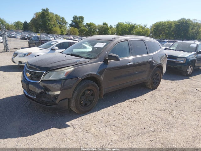 Chevrolet Traverse Ls 2015 1GNKRFKD3FJ121004 Image 2