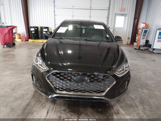 Продажа на аукционе авто 2018 Hyundai Sonata Sport+, vin: 5NPE34AF5JH702911, номер лота: 45081586