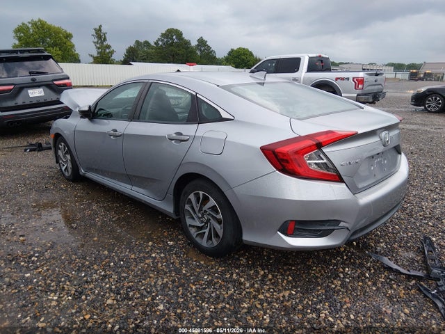 Продажа на аукционе авто 2017 Honda Civic Ex, vin: 19XFC2F79HE008392, номер лота: 45081596