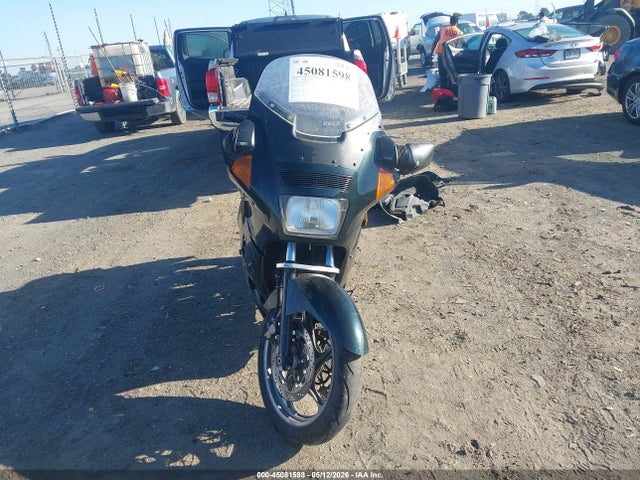 45081598 :رقم المزاد ، JKAZGCA16WB511117 vin ، 1998 Kawasaki Zg1000 مزاد بيع